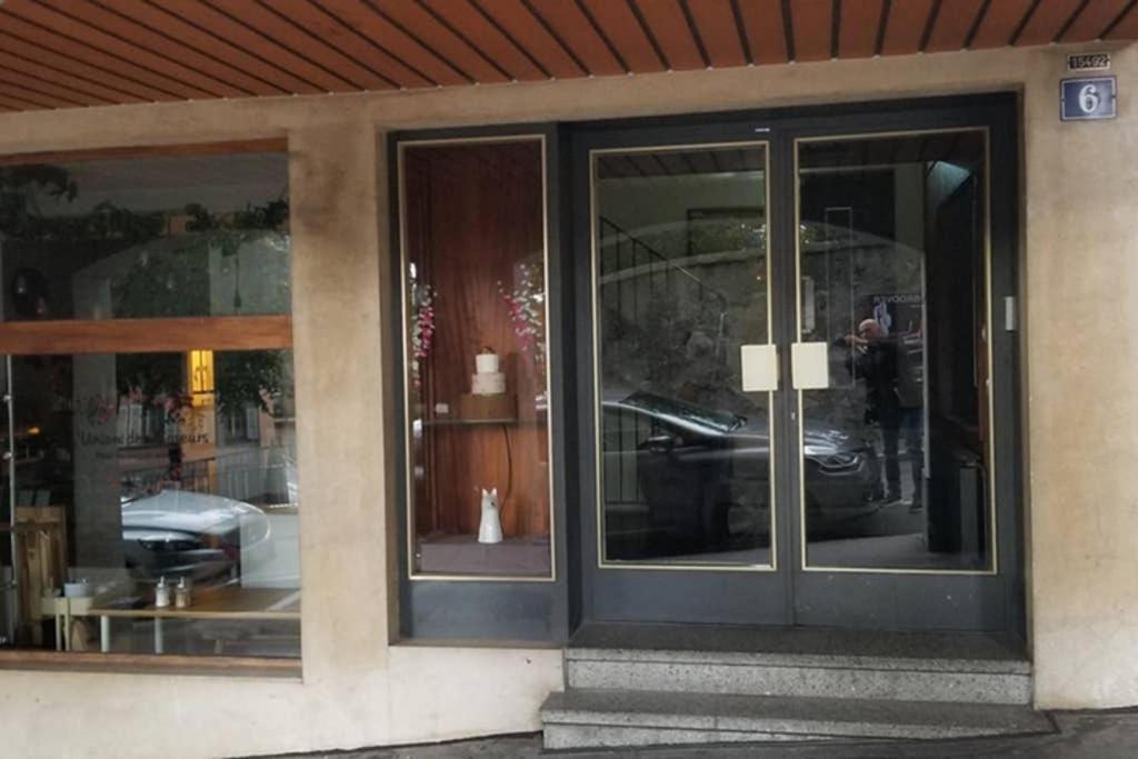 Hsh Barre 6 - City Apartment Next Cathedral ローザンヌ エクステリア 写真